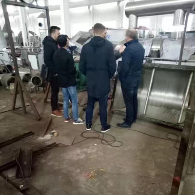 450V Horizontal Vibration Fluid Bed Dryer Peralatan Pengeringan Farmasi Kimia