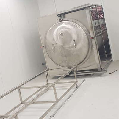 Pengering Vakum Microwave WKS 9.6kg / H Hingga 12kg / H Food Processing Dehydrator